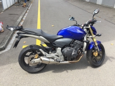 Honda Hornet 600 mit Topcase!