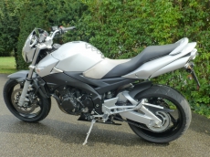 Suzuki GSR 600 A, frisch ab Service und MFK