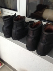 Militärschuhe