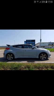 Hyundai Veloster Turbo