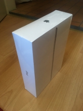 Nagelneues und eingeschweisstes iPad 6th Generation 32 GB