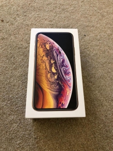 Apple iphone Xs 64GB 