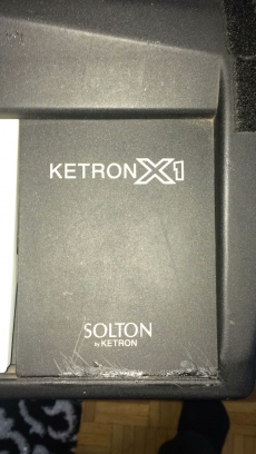 Keyboard Ketron X1 