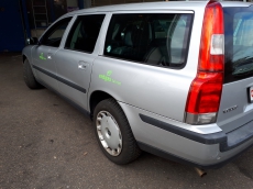 Zu VERKAUFEN Volvo V 70 2,4 BENC+CNG.