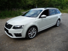 Skoda Octavia Combi 2.0 TDI, DSG, RS, Kamera