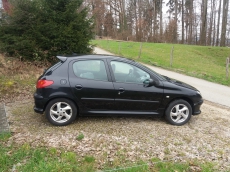 Peugeot 206 1.4 ab MFK, erst 113'000 Km