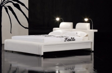 Design Lederbett 200 x 200cm weiß mit LED Beleuchtung - XXL 