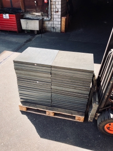 Bodenplatten Gartenplatten Büroplatten mit Teppich 60x60x4cm