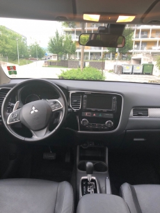 Mitsubishi Outlander 2.2l Diesel 7PLÄTZER 