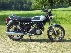 Yamaha XS 750 1T5 Jahrgang 1977 ab MFK mit Veteraneneintrag