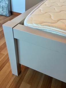 Doppelbett Landhausstil mit Matratze NEU!