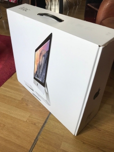 Apple iMac 21.5