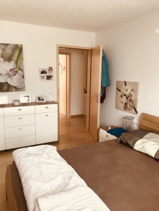 WUNDERSCHÖNE WOHNUNG IN HAUSEN AG