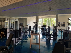 Physio Therapeut im Fitness Studio