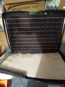 Neuer Solar Koffer 100 Watt 