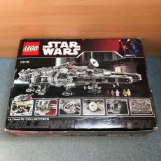 Lego Star Wars 10179 UCS Millennium Falcon Neu