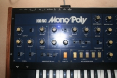 Analog Synthesizer Korg Monopoly