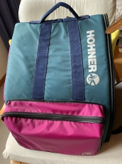 Akkordeon/Handorgel Hohner, Norma IV, mit Rucksack, Notenblätter