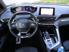 Peugeot 3008 GT *Vollausstattung*