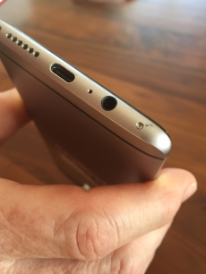 OnePlus 3. Dual Sim 64 GB 4G LTE 16 MP. 5,5“