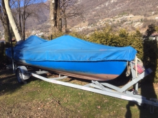 motorisiertes Boot «Schweizer Yverlac