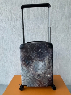 Louis Vuitton Monogram Galaxy Horizon 55 Trolley Koffer