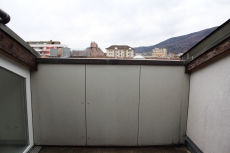 2500 BIEL/BIENNE 2 Zimmer Dachwohnung mit Terrasse