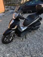 PIAGGIO Beverly 350 i.e. ABS Incl. Topcase