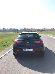 Alfa Romeo Giulietta 1750 (Limousine)