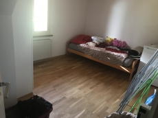 Zu vermieten ab September schöne 4.5 Zimmerwohnung 1Stock