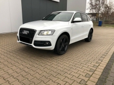 AUDI Q5 3.0 TDI quattro S-tronic