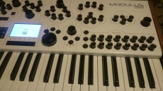 MODULUS 002 Synthesizer