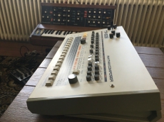 Roland TR-909 Rhythm Composer Drumcomputer