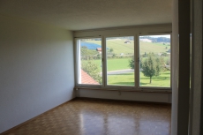 1,5 Zimmerwohnung - Lift - oberste Etage - Aussicht