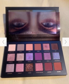 Huda Beauty Paletten 