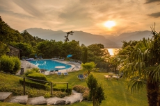 Ferienwohnung mit herrlicher Aussicht und Pool