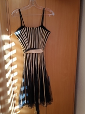 Kurzes Abendkleid schwarz/gold Gr.L