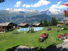 Zu vermieten: Ferienchalet auf dem Rosswald VS