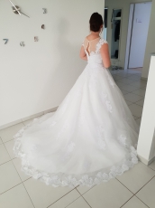 Brautkleid