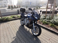 Yamaha FZ6-S