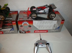 2 RC Buggys Carrera