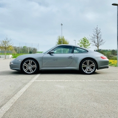 2006 PORSCHE 911 Carrera (Coupé)