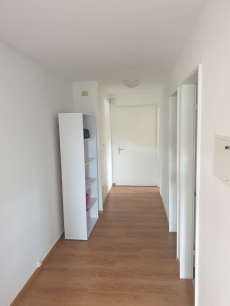 Schöne 4 Zimmer Wohnung zum Top Preis