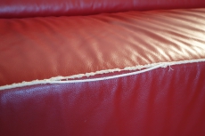 Rotes Ledersofa