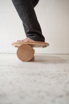 Balance Board THE SURFER inkl. Korkrolle