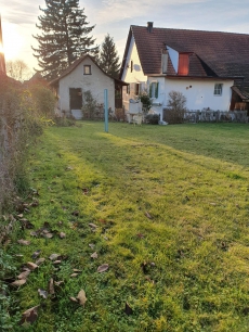 Charaktervolles Bauernhaus mit Stöckli, Liebhaberobjekt