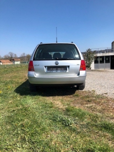 VW GOLF VARIANT 2.0 — Km.104000 MFK bis ende 2021