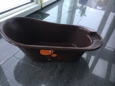 Zu verschenken Babybadewanne