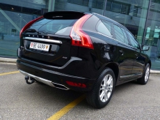 VOLVO XC60 D4 AWD Summum Geartronic