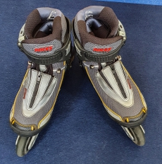 Inline Skates, Rollschuhe, Rollerblade,